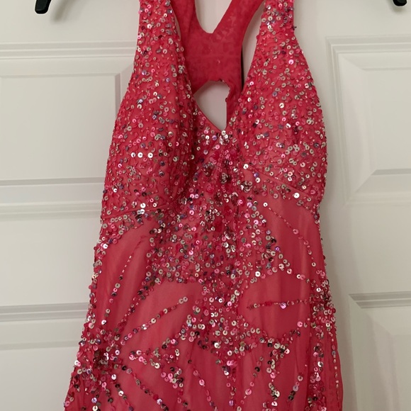 Cache Prom Dress - Picture 2 of 4